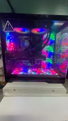 Pc gamer ryzen 5 5600xt + rx907016gb + 16gb