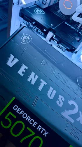 PLACA DE VÍDEO RTX 5070 12GB VENTUS OC - MSI - GDDR7 - Na caixa