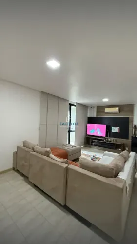 Apartamento à venda na Ponta Negra com 204 m², 3 suítes,3 vagas Condomínio Villa Lobos-Man