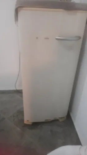 Vendo freezer marca Electrolux