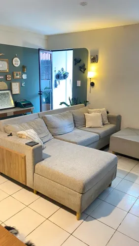 SOFÁ 2,50m COM CHAISE E PUFF