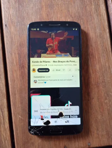 Celular G6 plus 64 gigas funcionando perfeitamente tem nfc