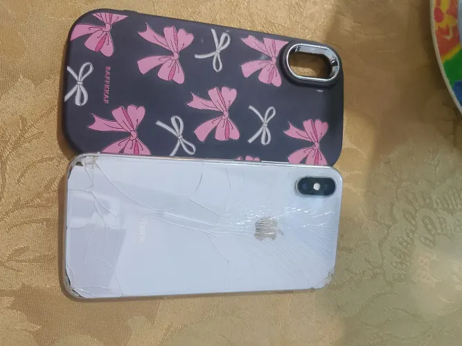iPhone x 64 gigas travando as vezes