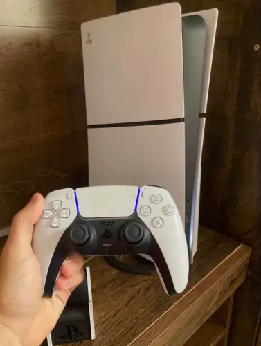 Vendo PlayStation 5 ps5 825GB C/1 Controle Dualsense original | NF + GARANTIA NOV/26 |