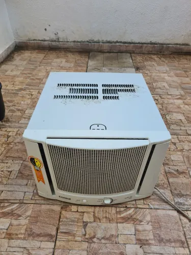 Ar condicionado de Janela 