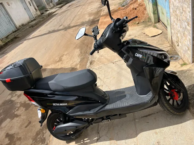 Moto Ultra moove elétrica 