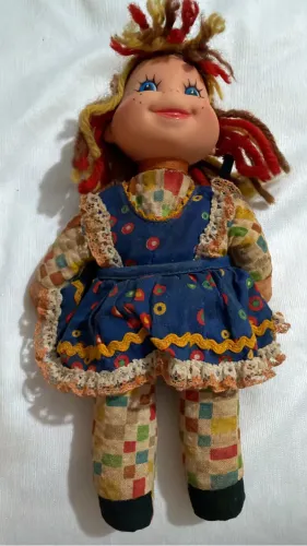 Boneca Emília Antiga Estrela