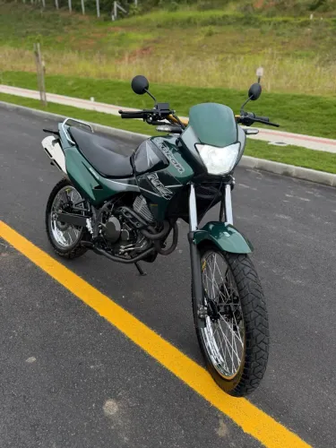 Honda NX 4 Falcon 400 2001