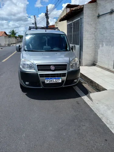 Fiat Doblo Attractive 1.4 Fire Flex 8V 5P 2015