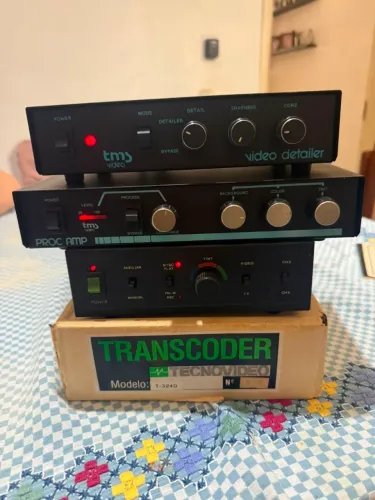 Lote: Transcoder Tecnovideo T-3240 na Caixa + Proc Amp e Video Detailer TMS