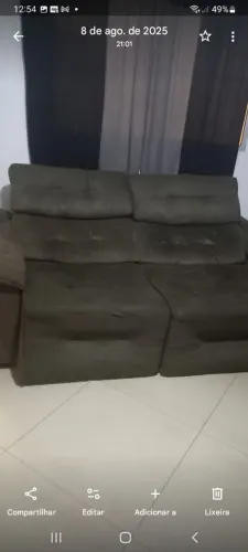 Sofá retrátil usado