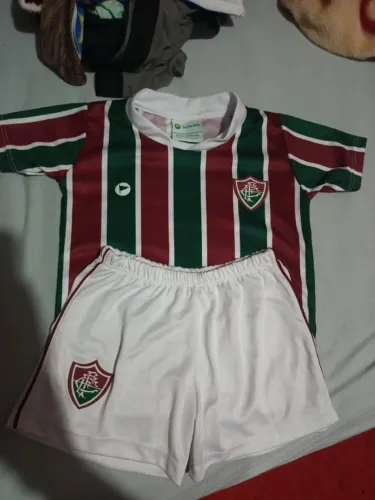 Vendo conjunto infantil fluminense original