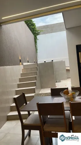 VENDO CASA MODERNA EM CONDOMÍNIO FECHADO NA ARNIQUEIRA