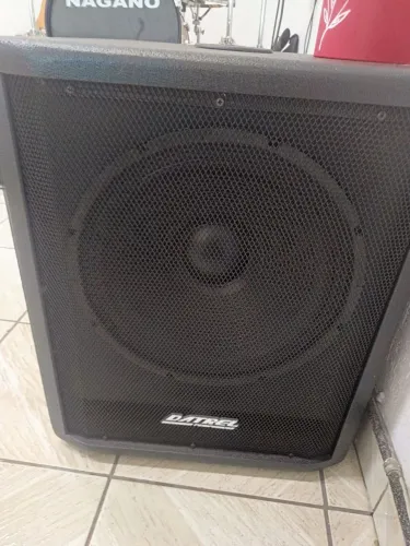 Amplificador de contrabaixo