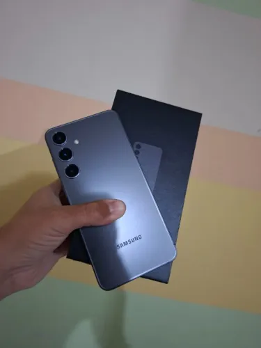 Samsung s24+ 512/12
