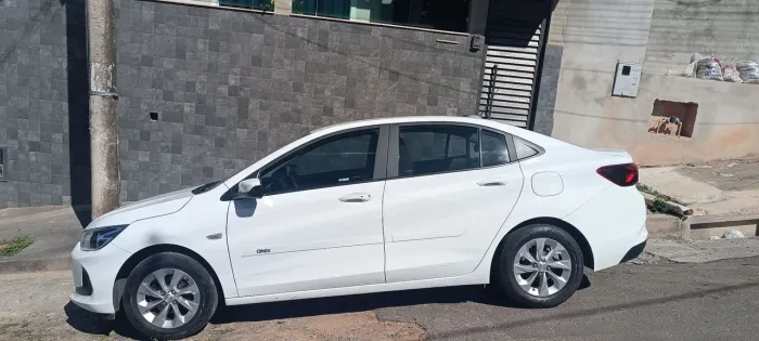 Chevrolet Onix Plus LTZ 1.0 12V TB Flex Mec. 4P 2020