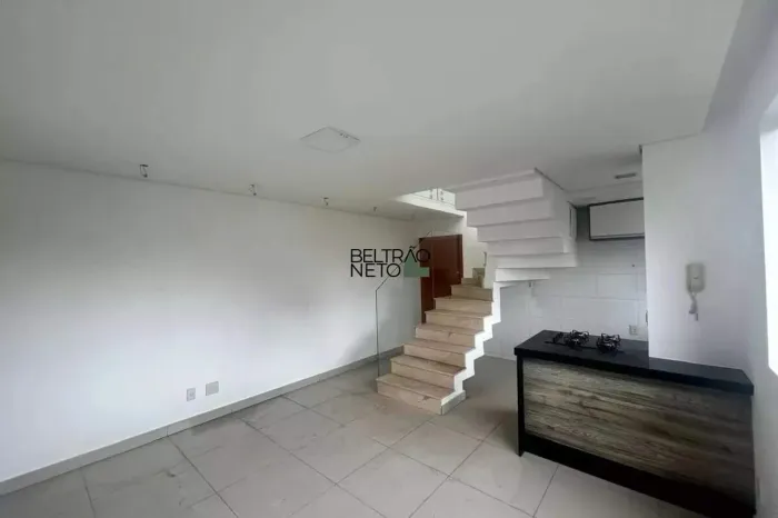 Cobertura para venda no Buritis 2 quartos com suíte