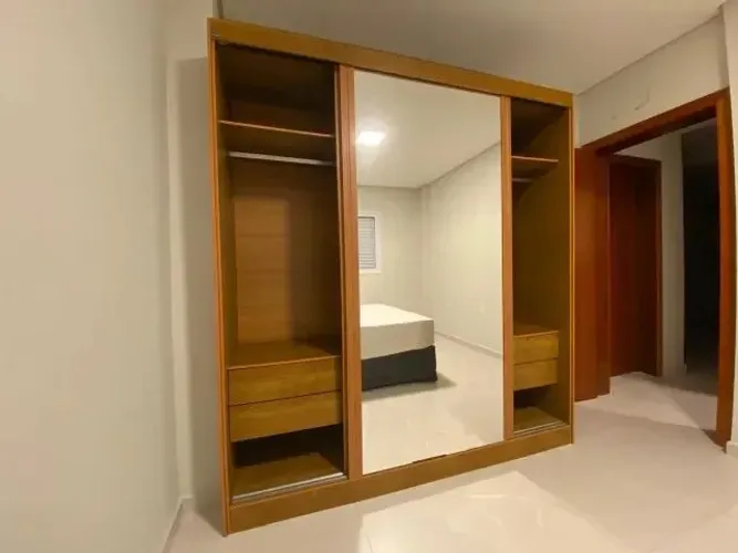 Guarda roupas com espelho 2 portas de correr 2 metros