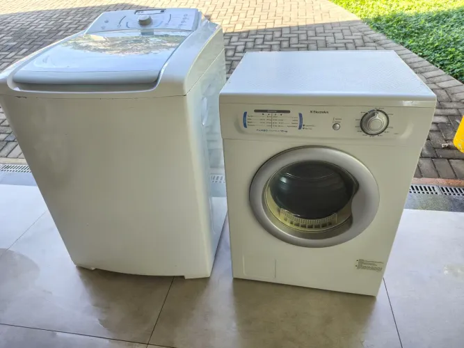 Máquina de lavar Electrolux 15kg e Secadora de roupas Electrolux 10kg 