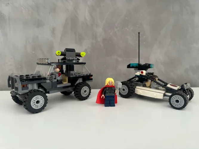 LEGO Marvel Super Heroes 76030 - 2015