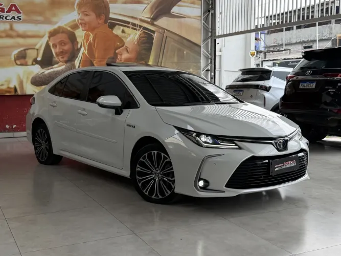 Toyota Corolla Altis Prem. Hybrid 1.8 Flex AUT 2021