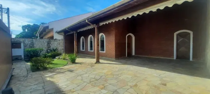 Casa com 3 dormitórios para alugar, 170 m² por R$ 4.320,00/mês - Condomínio Primavera - Ta