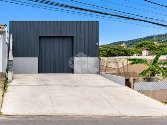 Depósito 300M² - para Alugar