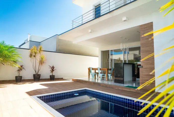 Casa à venda em Residencial Real Parque Sumaré, com 3 suítes, com 190 m²