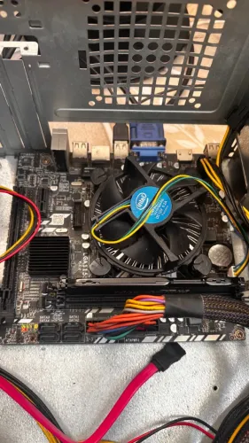 PC - placa mãe ddr3 1155 + processador I5 + cooler + fonte