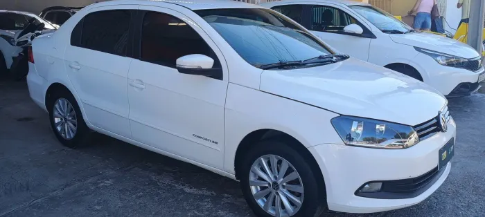 Volkswagen Voyage Comf/highli. 1.6 MI T.flex 8V 4P 2015