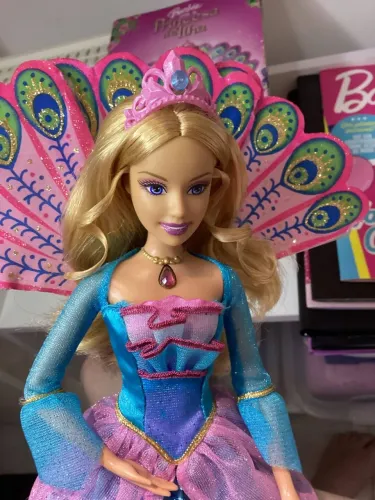 Boneca Barbie Princesa da Ilha - Rosella! | Funcionando