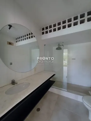 Casa com 6 quartos em Várzea