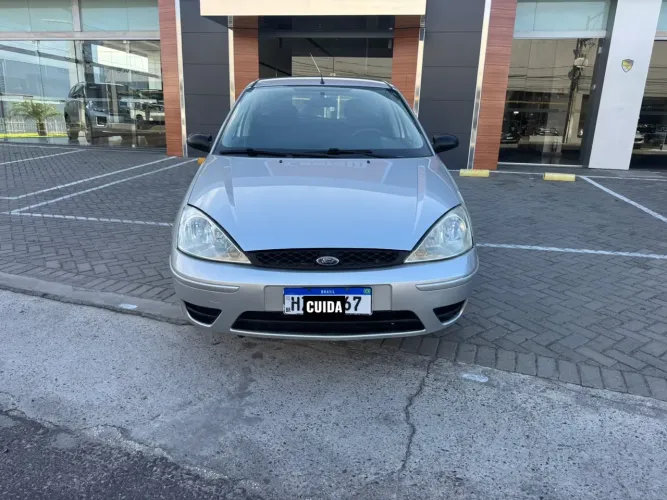 Ford Focus 1.6 S/se/se Plus Flex 8v/16v 5P 2005