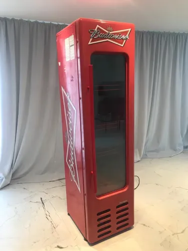 Cervejeira Budweiser Slim Vintage 220v