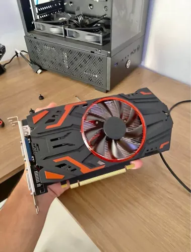 Placa GTX 550 TI