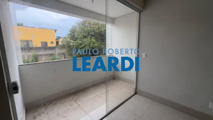APARTAMENTO - SAGRADA FAMÍLIA - MG