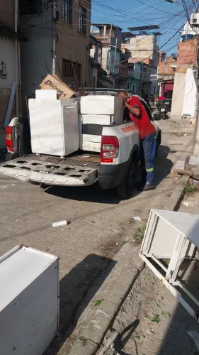 Retiramos coisas e objetos