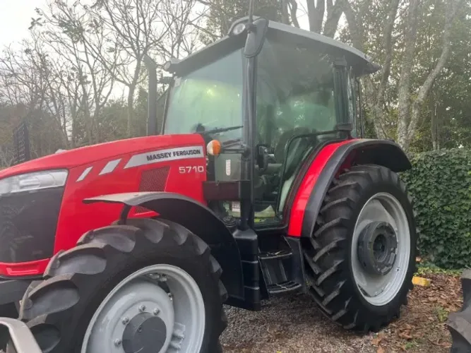 TRATOR MASSEY FERGUSON 5710 2019