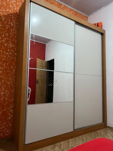 Guarda roupa