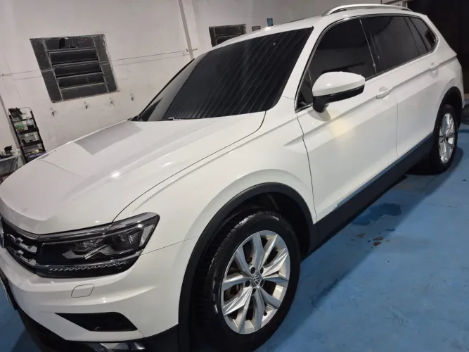 Volkswagen Tiguan Allspac Comf 250 TSI 1.4 Flex 2018