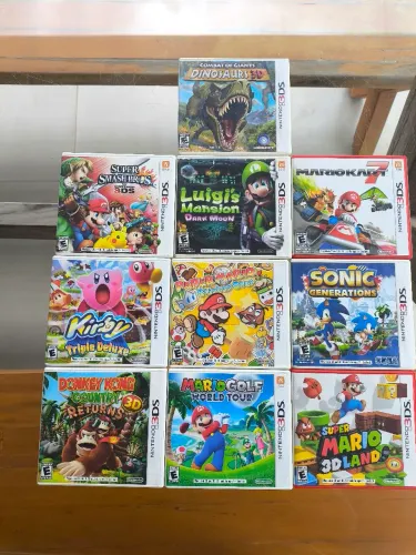Preciso vender urgente!!!! : Lote de jogos 3DS