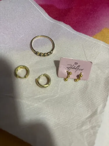 Pulseira, brinco, cordão