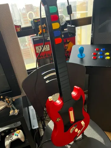 Guitarra Guitar Hero RedOctane Vermelha para Ps2 seminova