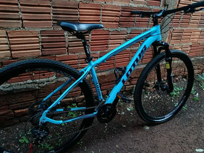 BICICLETA LOTUS ARO 29