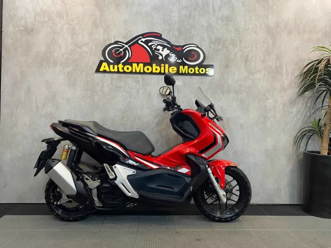 Honda ADV 150 automática ano 2023