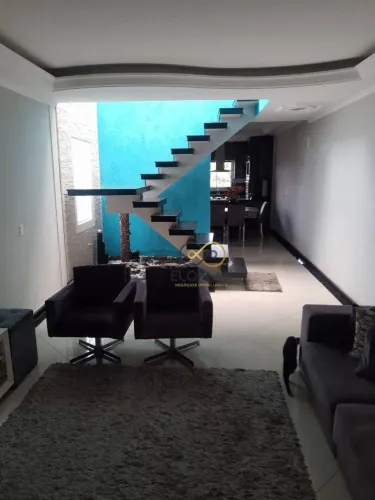 Casa com Piscina, 3 dormitórios à venda, 300 m² por R$ 904.000 - Jardim Imperador (Zona Le
