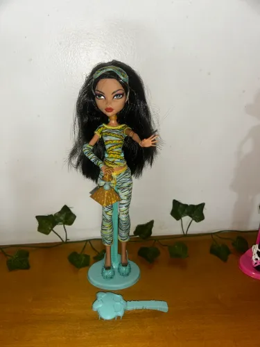 Cleo Dead Tired Monster High G1