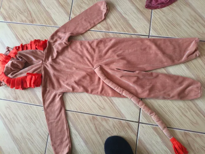 Macacão de leão 