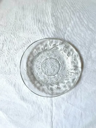 Pratos Pires de Vidro Transparente com Design Florido - 7 Unidades