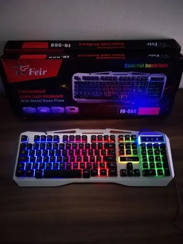 Teclado Gamer Semi Mecânico Metal RGB